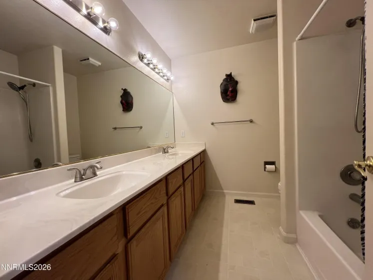 1055 Shadow, Fernley, Nevada 89408, 3 Bedrooms Bedrooms, ,2 BathroomsBathrooms,Residential,Residential,Shadow,0,260009888