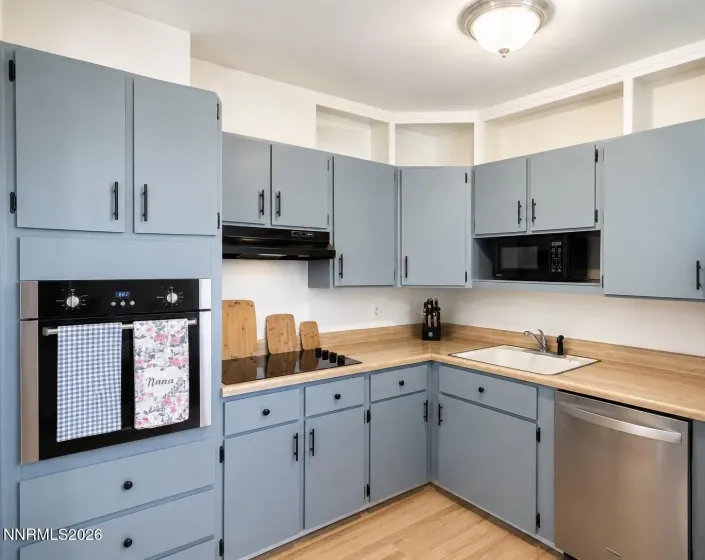 1945 4th, Sparks, Nevada 89431, 2 Bedrooms Bedrooms, ,1 BathroomBathrooms,Residential,Residential,4th,0,260009891