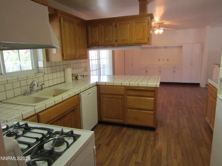 710 Oregon, Yerington, Nevada 89447, 3 Bedrooms Bedrooms, ,3 BathroomsBathrooms,Residential,Residential,Oregon,0,260009897