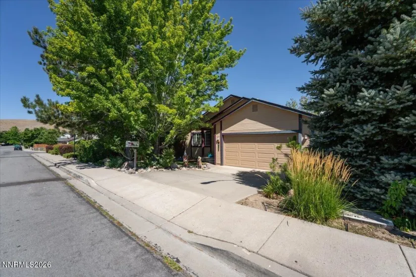 8655 Red Baron, Reno, Nevada 89506, 3 Bedrooms Bedrooms, ,2 BathroomsBathrooms,Residential,Residential,Red Baron,0,260009900