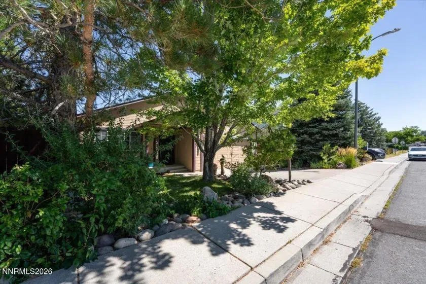 8655 Red Baron, Reno, Nevada 89506, 3 Bedrooms Bedrooms, ,2 BathroomsBathrooms,Residential,Residential,Red Baron,0,260009900