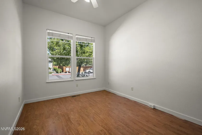 989 Turnberry, Sparks, Nevada 89436, 3 Bedrooms Bedrooms, ,3 BathroomsBathrooms,Residential,Residential,Turnberry,0,260009856