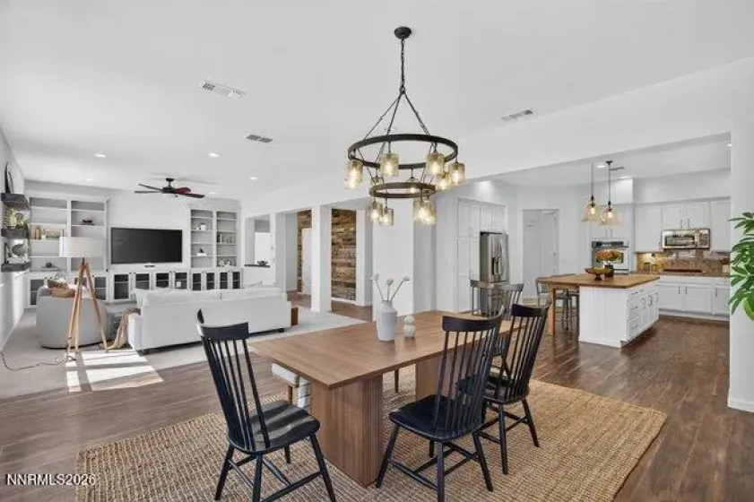 10780 Summer Glen, Reno, Nevada 89521, 5 Bedrooms Bedrooms, ,3 BathroomsBathrooms,Residential,Residential,Summer Glen,0,260009892