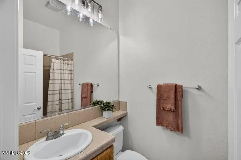 10780 Summer Glen, Reno, Nevada 89521, 5 Bedrooms Bedrooms, ,3 BathroomsBathrooms,Residential,Residential,Summer Glen,0,260009892