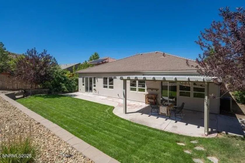 10780 Summer Glen, Reno, Nevada 89521, 5 Bedrooms Bedrooms, ,3 BathroomsBathrooms,Residential,Residential,Summer Glen,0,260009892
