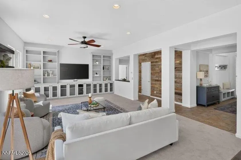 10780 Summer Glen, Reno, Nevada 89521, 5 Bedrooms Bedrooms, ,3 BathroomsBathrooms,Residential,Residential,Summer Glen,0,260009892