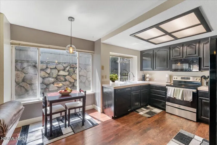 6353 Copper Creek, Reno, Nevada 89519, 3 Bedrooms Bedrooms, ,3 BathroomsBathrooms,Residential,Residential,Copper Creek,0,260009899