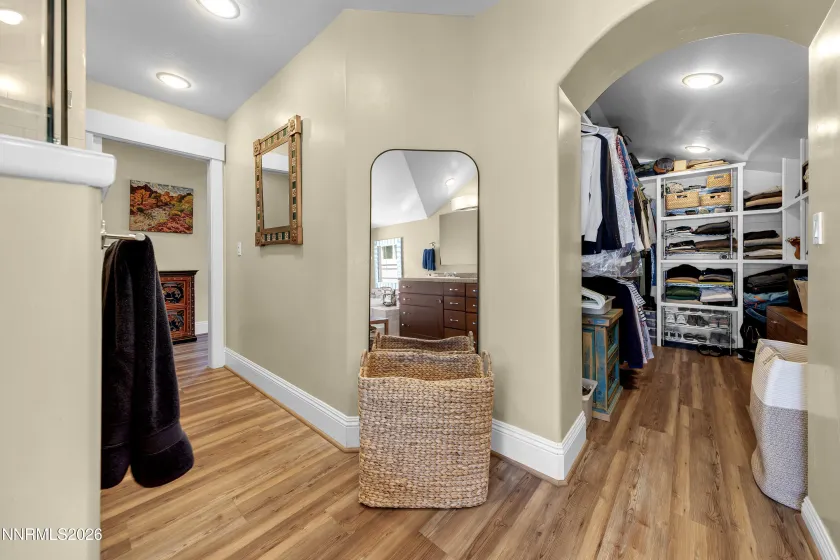 2035 Regent, Reno, Nevada 89509, 5 Bedrooms Bedrooms, ,5 BathroomsBathrooms,Residential,Residential,Regent,0,260009902