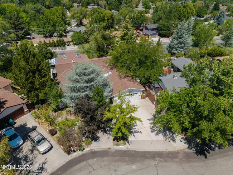 2035 Regent, Reno, Nevada 89509, 5 Bedrooms Bedrooms, ,5 BathroomsBathrooms,Residential,Residential,Regent,0,260009902