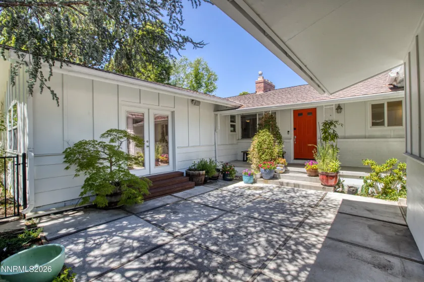 2035 Regent, Reno, Nevada 89509, 5 Bedrooms Bedrooms, ,5 BathroomsBathrooms,Residential,Residential,Regent,0,260009902