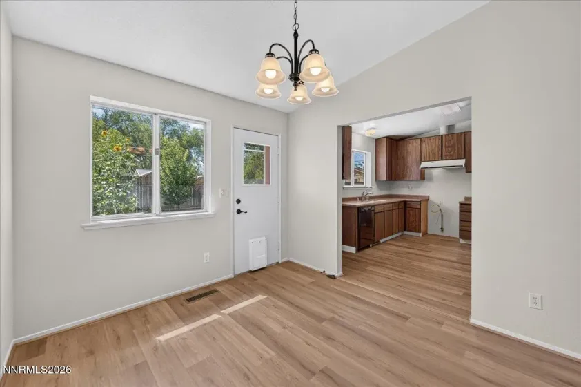 2360 Airport, Carson City, Nevada 89706, 4 Bedrooms Bedrooms, ,2 BathroomsBathrooms,Residential,Residential,Airport,0,260009903