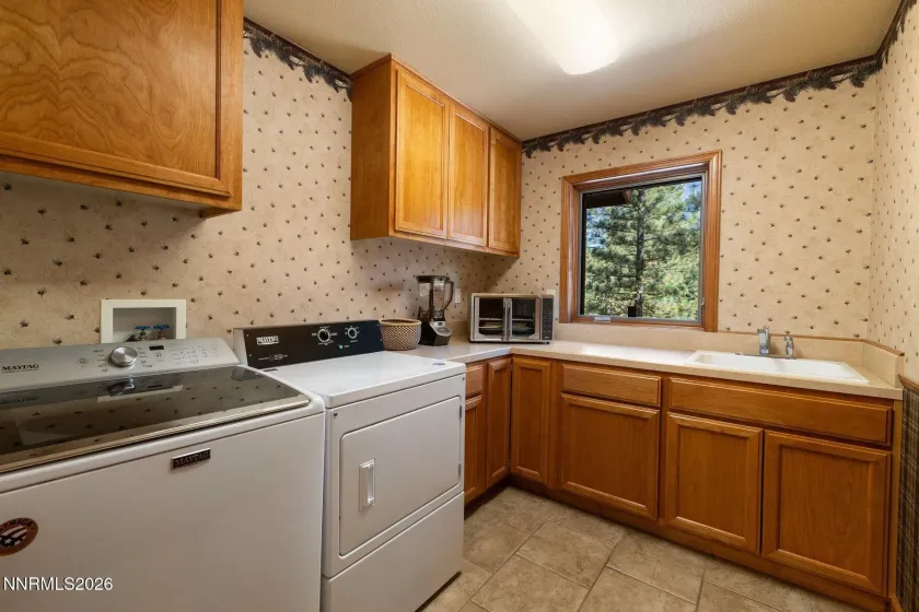 978 Dancing Bears, Portola, California 96122, 3 Bedrooms Bedrooms, ,3 BathroomsBathrooms,Residential,Residential,Dancing Bears,0,260009907