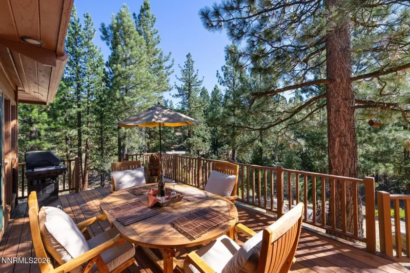 978 Dancing Bears, Portola, California 96122, 3 Bedrooms Bedrooms, ,3 BathroomsBathrooms,Residential,Residential,Dancing Bears,0,260009907