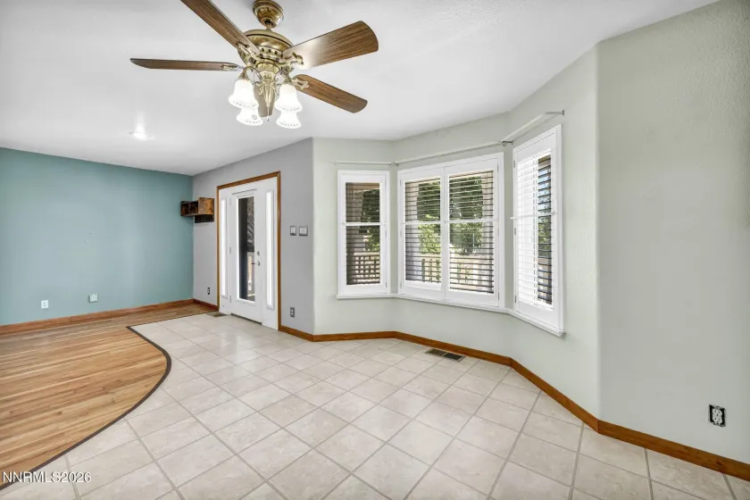 450 Mcclure, Sparks, Nevada 89431, 3 Bedrooms Bedrooms, ,2 BathroomsBathrooms,Residential,Residential,Mcclure,0,260009908
