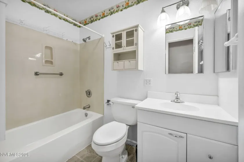 450 Mcclure, Sparks, Nevada 89431, 3 Bedrooms Bedrooms, ,2 BathroomsBathrooms,Residential,Residential,Mcclure,0,260009908