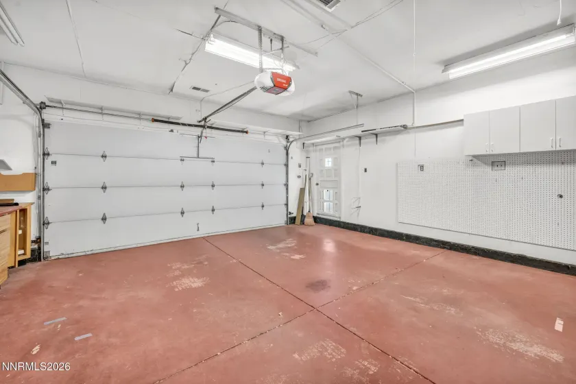 450 Mcclure, Sparks, Nevada 89431, 3 Bedrooms Bedrooms, ,2 BathroomsBathrooms,Residential,Residential,Mcclure,0,260009908