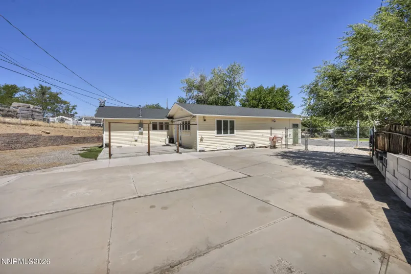 450 Mcclure, Sparks, Nevada 89431, 3 Bedrooms Bedrooms, ,2 BathroomsBathrooms,Residential,Residential,Mcclure,0,260009908