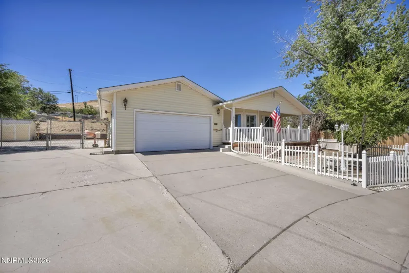 450 Mcclure, Sparks, Nevada 89431, 3 Bedrooms Bedrooms, ,2 BathroomsBathrooms,Residential,Residential,Mcclure,0,260009908
