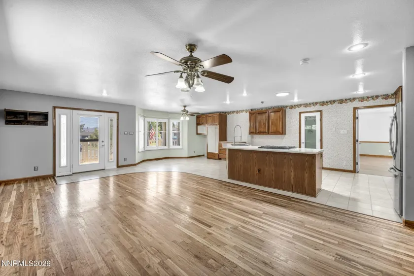 450 Mcclure, Sparks, Nevada 89431, 3 Bedrooms Bedrooms, ,2 BathroomsBathrooms,Residential,Residential,Mcclure,0,260009908