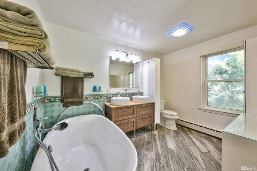1800 Benjamin Franklin, Reno, Nevada 89509, 4 Bedrooms Bedrooms, ,4 BathroomsBathrooms,Residential,Residential,Benjamin Franklin,0,260009910