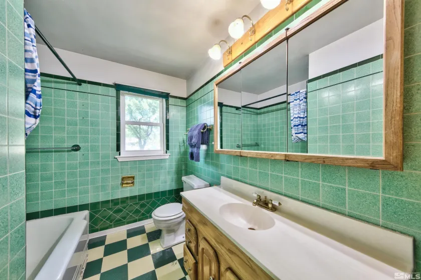 1800 Benjamin Franklin, Reno, Nevada 89509, 4 Bedrooms Bedrooms, ,4 BathroomsBathrooms,Residential,Residential,Benjamin Franklin,0,260009910