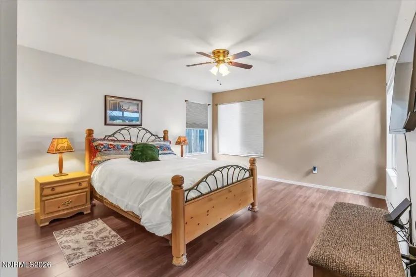 966 Bernice, Sparks, Nevada 89436, 4 Bedrooms Bedrooms, ,2 BathroomsBathrooms,Residential,Residential,Bernice,0,260009917