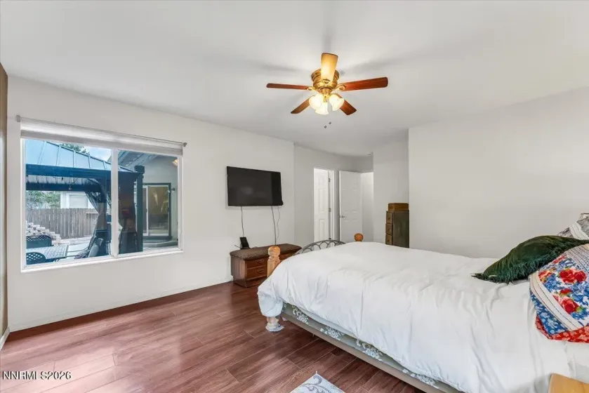 966 Bernice, Sparks, Nevada 89436, 4 Bedrooms Bedrooms, ,2 BathroomsBathrooms,Residential,Residential,Bernice,0,260009917