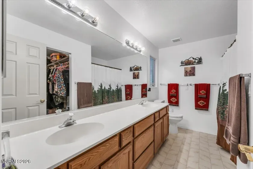 966 Bernice, Sparks, Nevada 89436, 4 Bedrooms Bedrooms, ,2 BathroomsBathrooms,Residential,Residential,Bernice,0,260009917