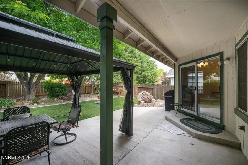 966 Bernice, Sparks, Nevada 89436, 4 Bedrooms Bedrooms, ,2 BathroomsBathrooms,Residential,Residential,Bernice,0,260009917