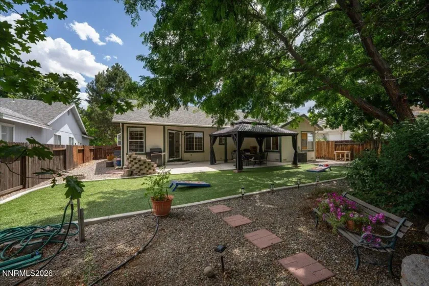 966 Bernice, Sparks, Nevada 89436, 4 Bedrooms Bedrooms, ,2 BathroomsBathrooms,Residential,Residential,Bernice,0,260009917