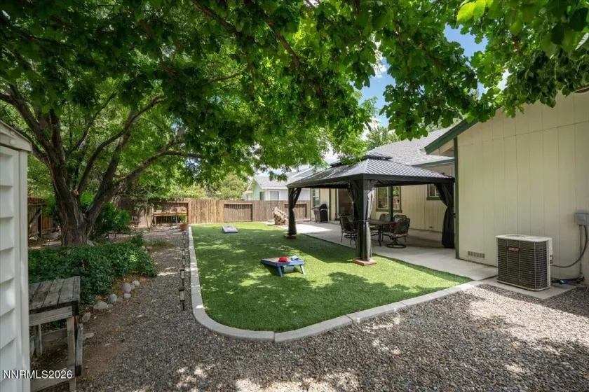 966 Bernice, Sparks, Nevada 89436, 4 Bedrooms Bedrooms, ,2 BathroomsBathrooms,Residential,Residential,Bernice,0,260009917