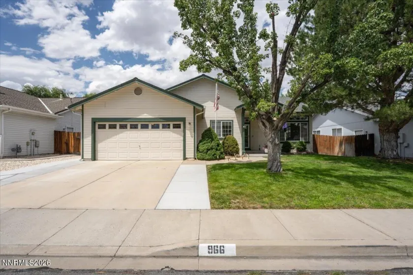 966 Bernice, Sparks, Nevada 89436, 4 Bedrooms Bedrooms, ,2 BathroomsBathrooms,Residential,Residential,Bernice,0,260009917