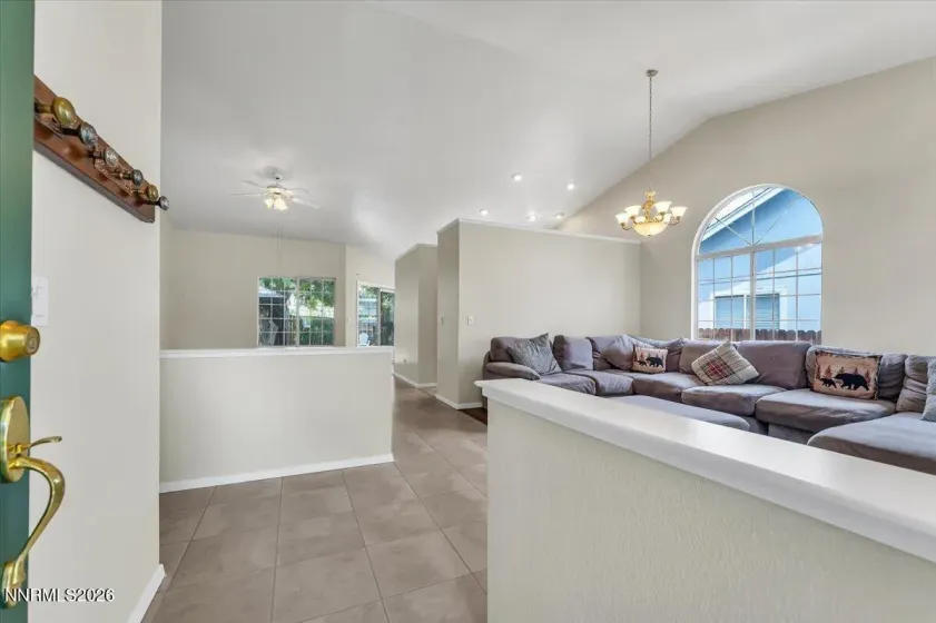 966 Bernice, Sparks, Nevada 89436, 4 Bedrooms Bedrooms, ,2 BathroomsBathrooms,Residential,Residential,Bernice,0,260009917