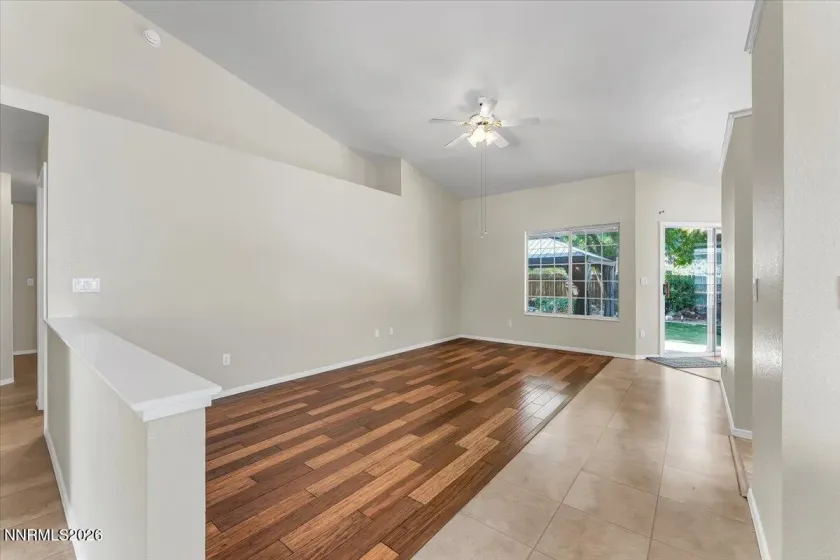 966 Bernice, Sparks, Nevada 89436, 4 Bedrooms Bedrooms, ,2 BathroomsBathrooms,Residential,Residential,Bernice,0,260009917