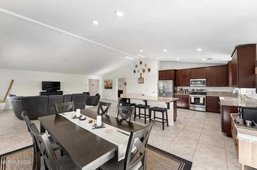 7155 Quill, Reno, Nevada 89506, 4 Bedrooms Bedrooms, ,3 BathroomsBathrooms,Residential,Residential,Quill,0,260009921