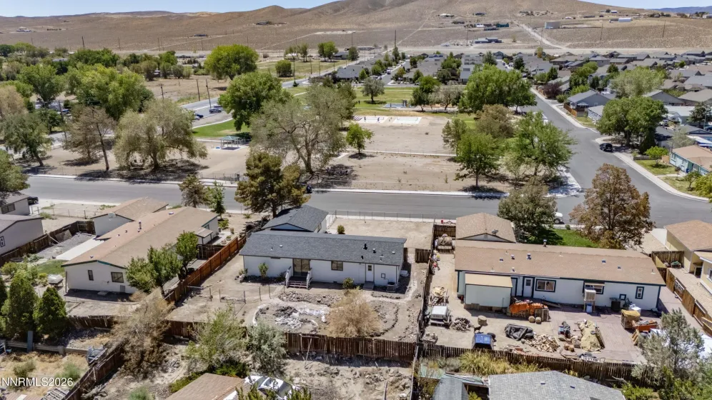 1066 Green Valley, Fernley, Nevada 89408, 3 Bedrooms Bedrooms, ,2 BathroomsBathrooms,Residential,Residential,Green Valley,0,260009922