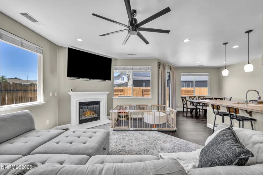1430 Slate, Fernley, Nevada 89408, 2 Bedrooms Bedrooms, ,2 BathroomsBathrooms,Residential,Residential,Slate,0,260009923