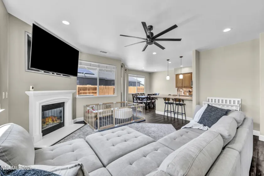 1430 Slate, Fernley, Nevada 89408, 2 Bedrooms Bedrooms, ,2 BathroomsBathrooms,Residential,Residential,Slate,0,260009923