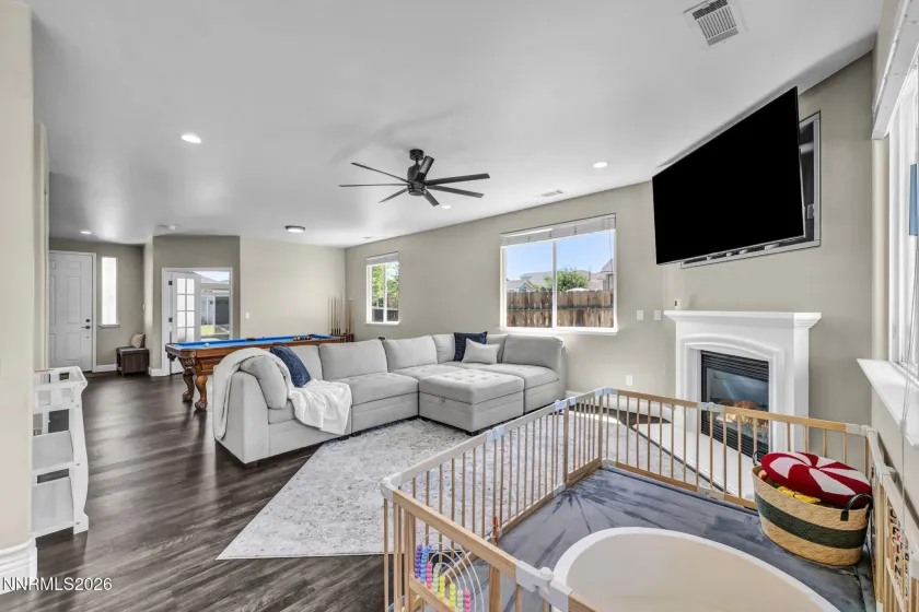 1430 Slate, Fernley, Nevada 89408, 2 Bedrooms Bedrooms, ,2 BathroomsBathrooms,Residential,Residential,Slate,0,260009923