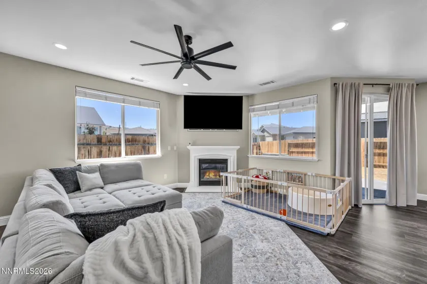 1430 Slate, Fernley, Nevada 89408, 2 Bedrooms Bedrooms, ,2 BathroomsBathrooms,Residential,Residential,Slate,0,260009923