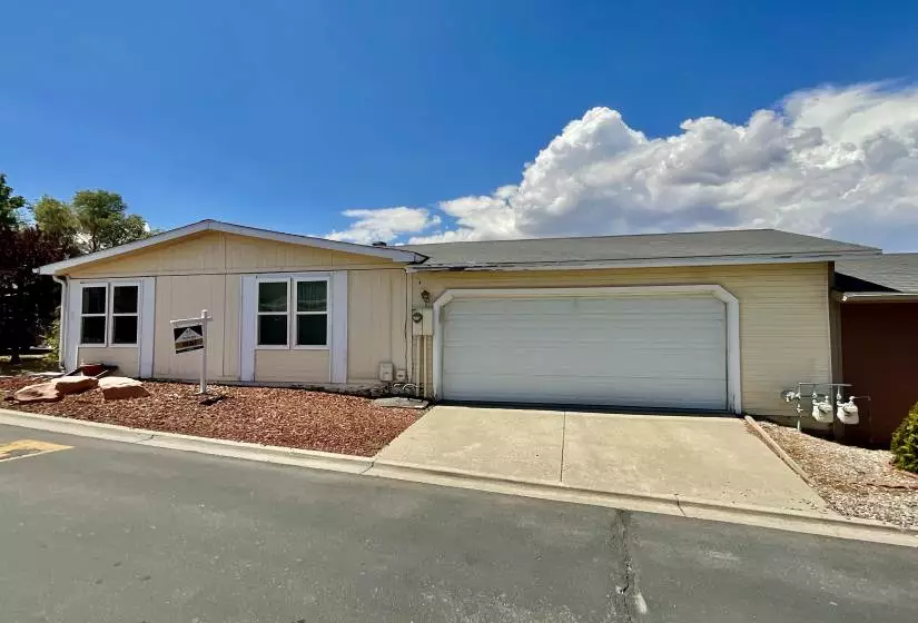 19 Carrington Way, Reno, Nevada 89506, 3 Bedrooms Bedrooms, 11 Rooms Rooms,2 BathroomsBathrooms,Manufactured,Residential,Carrington,220011644