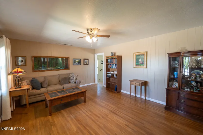 105 Artist View, Smith Valley, Nevada 89444, 3 Bedrooms Bedrooms, ,2 BathroomsBathrooms,Residential,Residential,Artist View,0,260009925