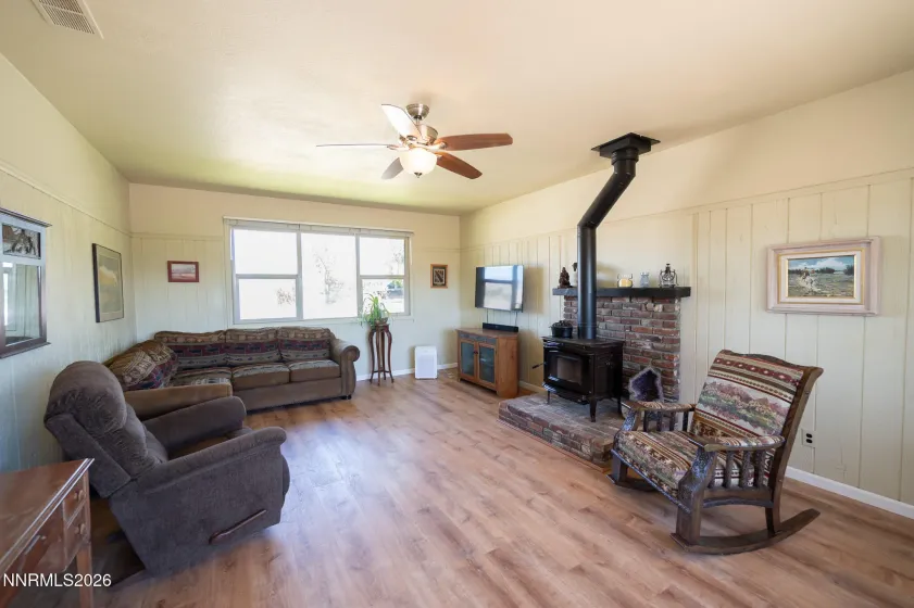 105 Artist View, Smith Valley, Nevada 89444, 3 Bedrooms Bedrooms, ,2 BathroomsBathrooms,Residential,Residential,Artist View,0,260009925