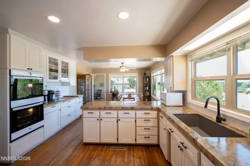 105 Artist View, Smith Valley, Nevada 89444, 3 Bedrooms Bedrooms, ,2 BathroomsBathrooms,Residential,Residential,Artist View,0,260009925