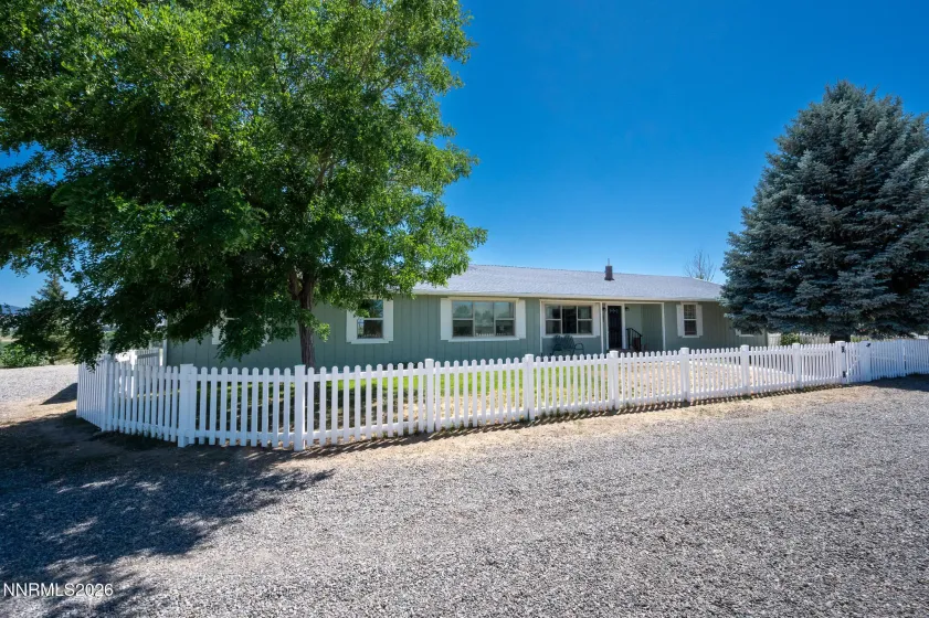 105 Artist View, Smith Valley, Nevada 89444, 3 Bedrooms Bedrooms, ,2 BathroomsBathrooms,Residential,Residential,Artist View,0,260009925