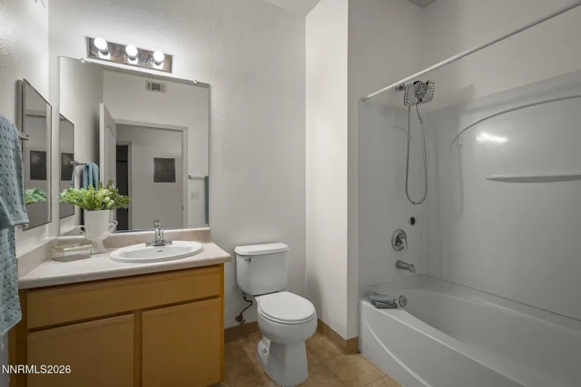 6850 Sharlands, Reno, Nevada 89523, 2 Bedrooms Bedrooms, ,2 BathroomsBathrooms,Residential,Residential,Sharlands,0,260009931
