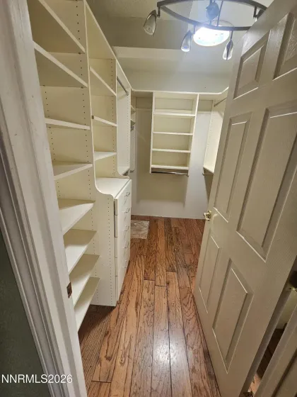 7650 Hillview, Reno, Nevada 89506, 5 Bedrooms Bedrooms, ,4 BathroomsBathrooms,Residential,Residential,Hillview,0,260009936