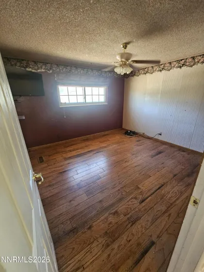 7650 Hillview, Reno, Nevada 89506, 5 Bedrooms Bedrooms, ,4 BathroomsBathrooms,Residential,Residential,Hillview,0,260009936