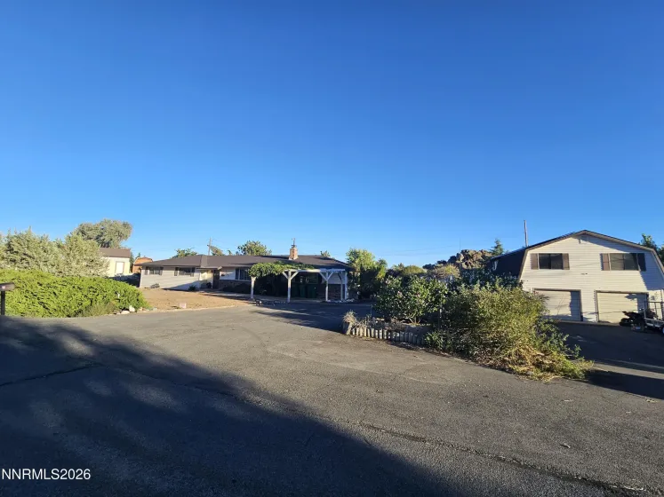 7650 Hillview, Reno, Nevada 89506, 5 Bedrooms Bedrooms, ,4 BathroomsBathrooms,Residential,Residential,Hillview,0,260009936