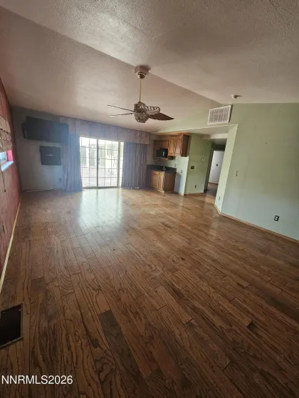7650 Hillview, Reno, Nevada 89506, 5 Bedrooms Bedrooms, ,4 BathroomsBathrooms,Residential,Residential,Hillview,0,260009936